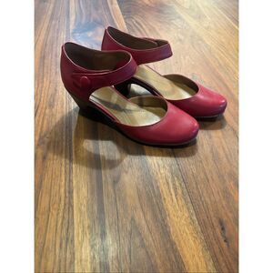 Easy Spirit Women's Red Leather Clarice Block Heel Mary Jane Pumps Size 8.5